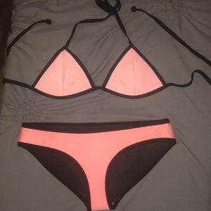 Triangl Bikini